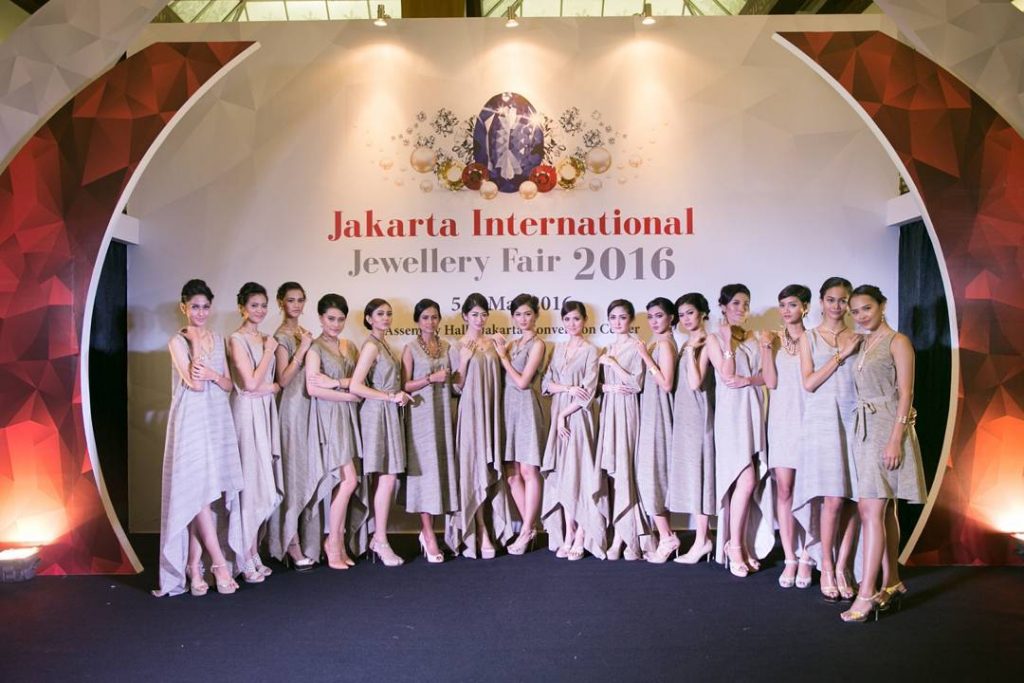 PT. Indo Jaya Fokus Logo